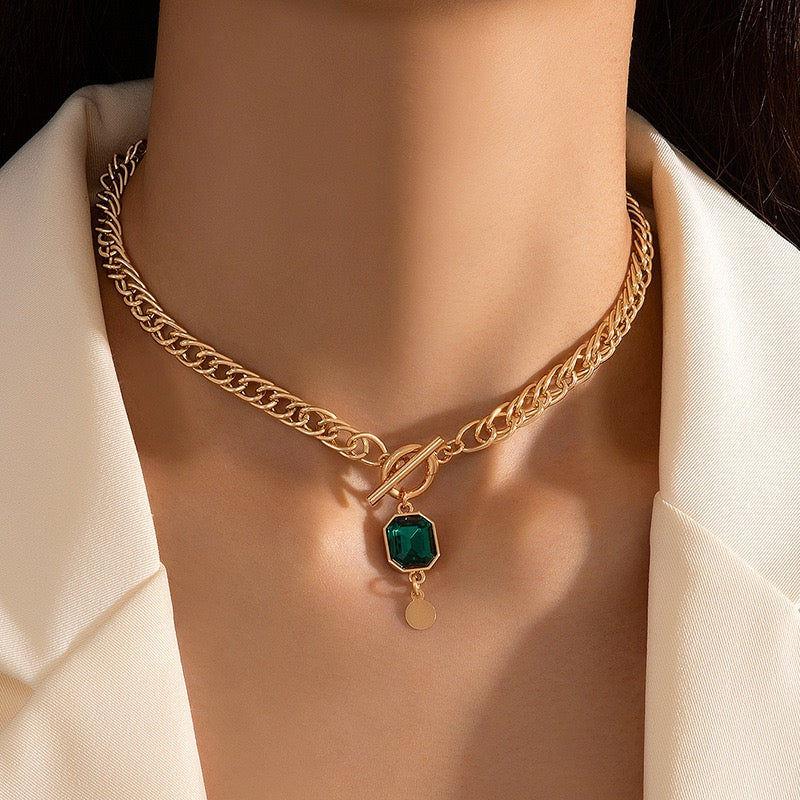 14K Gold French Style Emerald Necklace