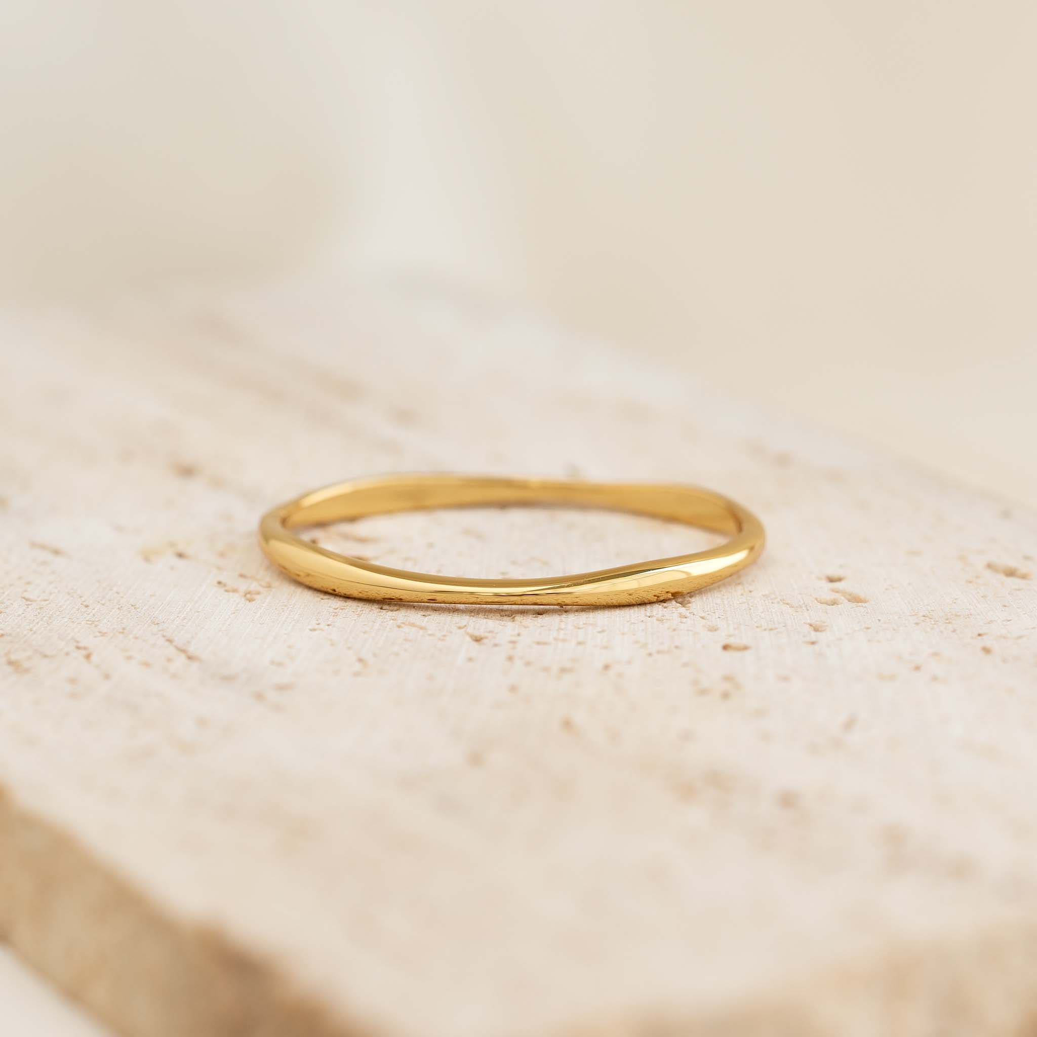 Gold Organic Bangle S - Aelia