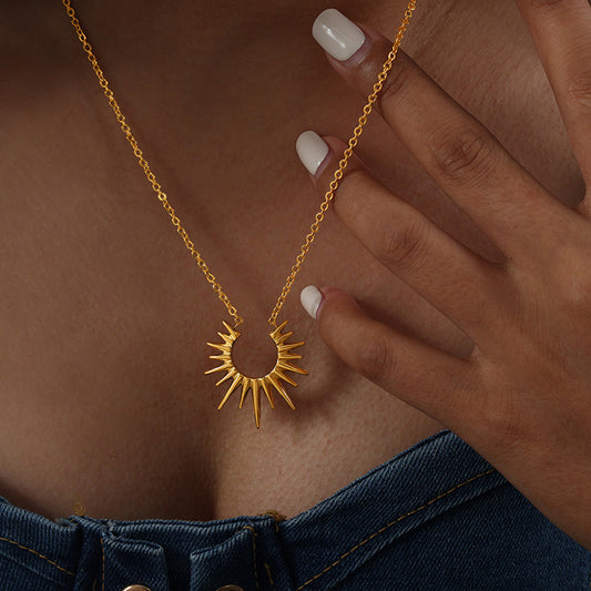 sookajewelry Sun Pendant Men's and Women's Necklace 14K Gold Cute Exquisite Sunshine Flower Necklace Chic Elegant Simple Fashion Trendy Jewelry Gift