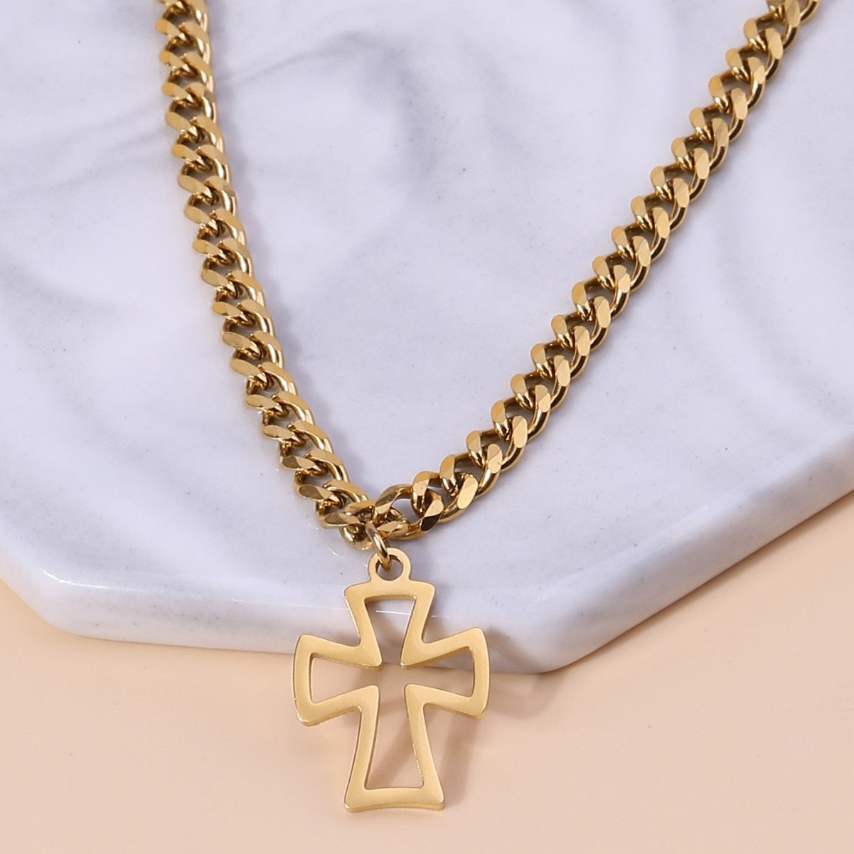 Creative and personalized hollow 14k gold cross pendant necklace