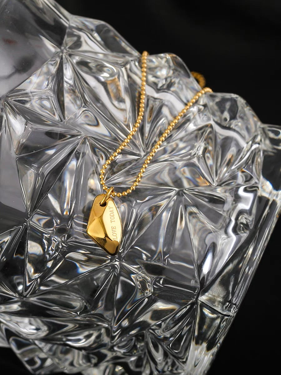 14K Gold Chic Nugget Necklace