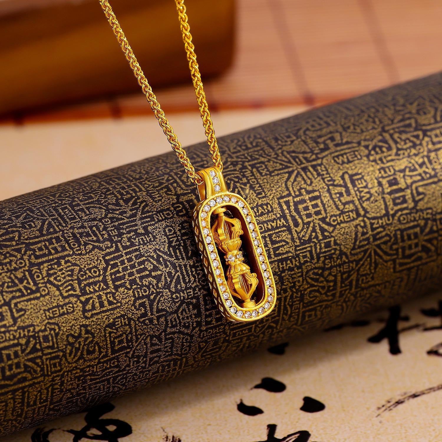 14K Gold Noble Vajra Pendant