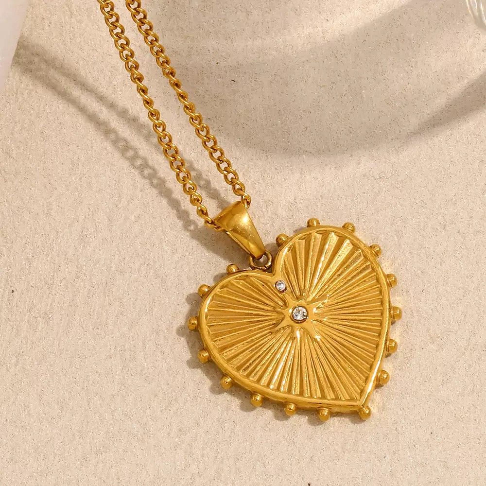 18K Gold Diamond-Set Heart Necklace