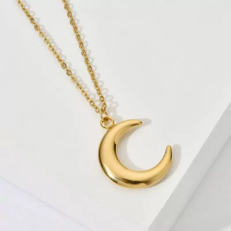 14K Gold 3D Moon Necklace