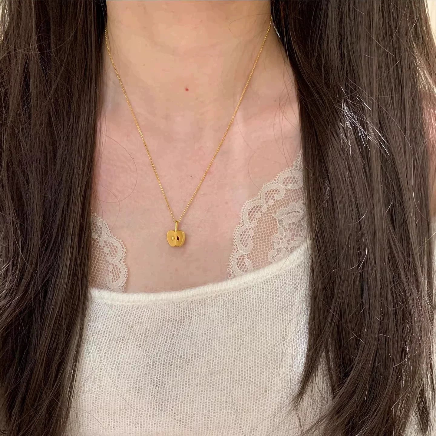 14k Apple Pendant Necklace