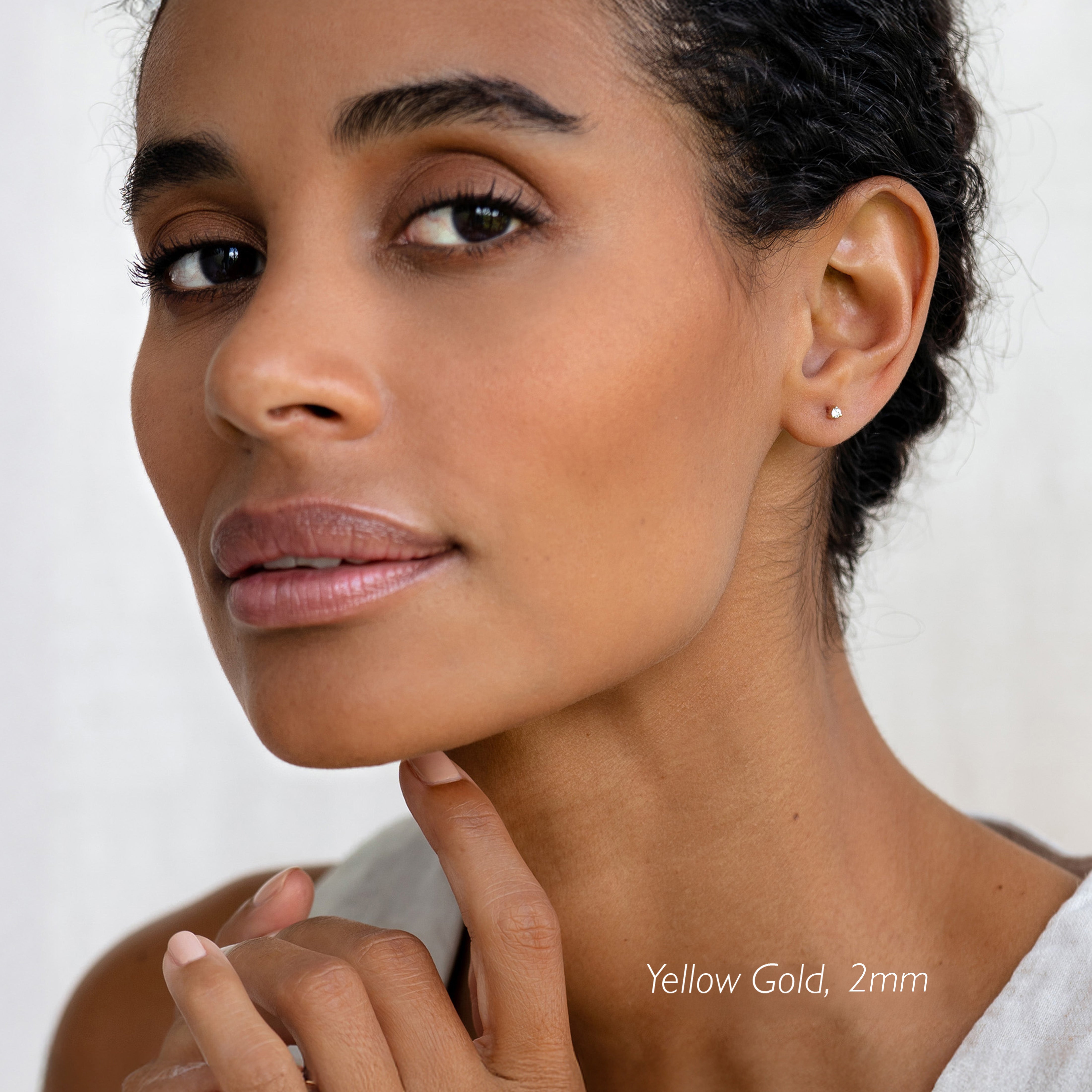 14k White Gold Diamond Stud Earrings 2mm - Aria