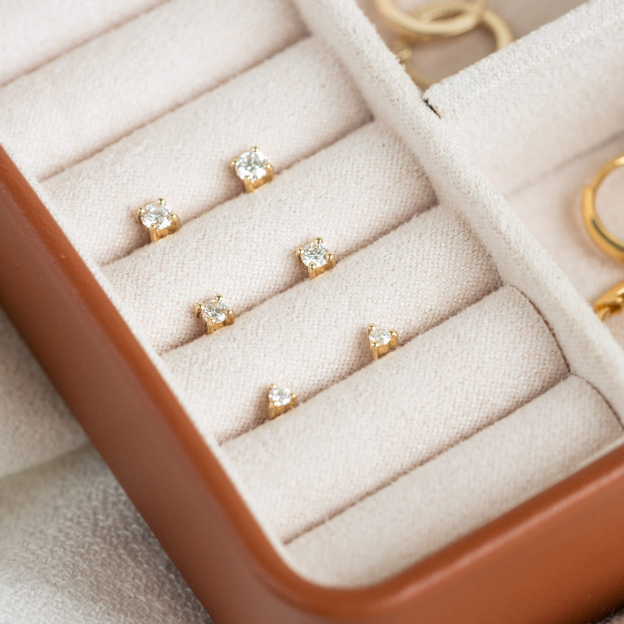 14k Yellow Gold Diamond Stud Earrings 3mm - Aria