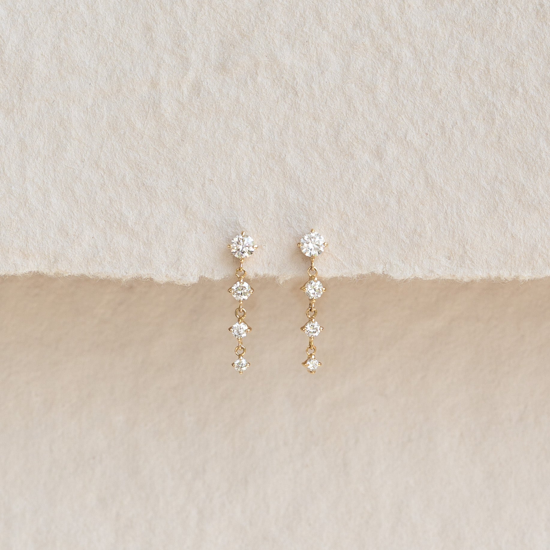 Diamond Drop Earrings 14k Gold - Helmi
