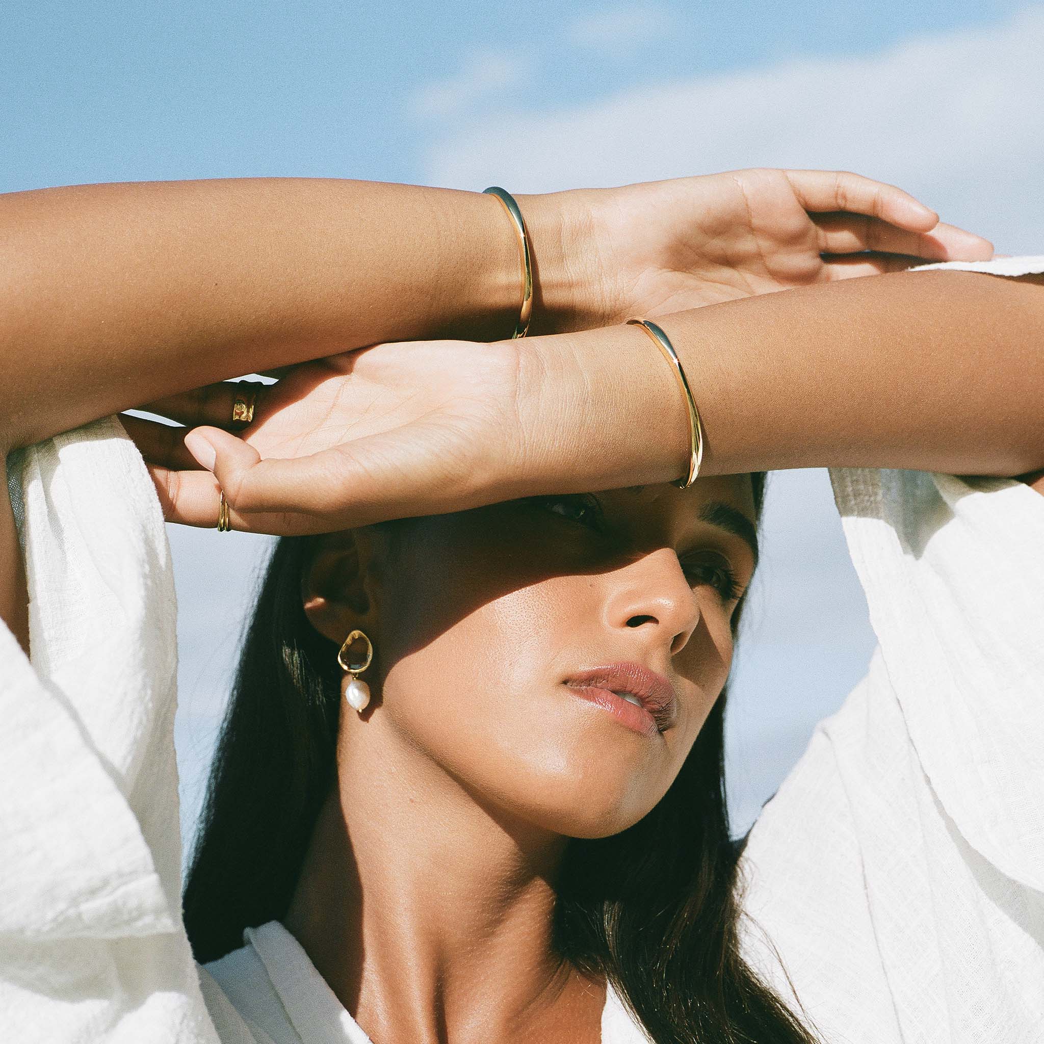 Gold Organic Bangle M/L - Aelia