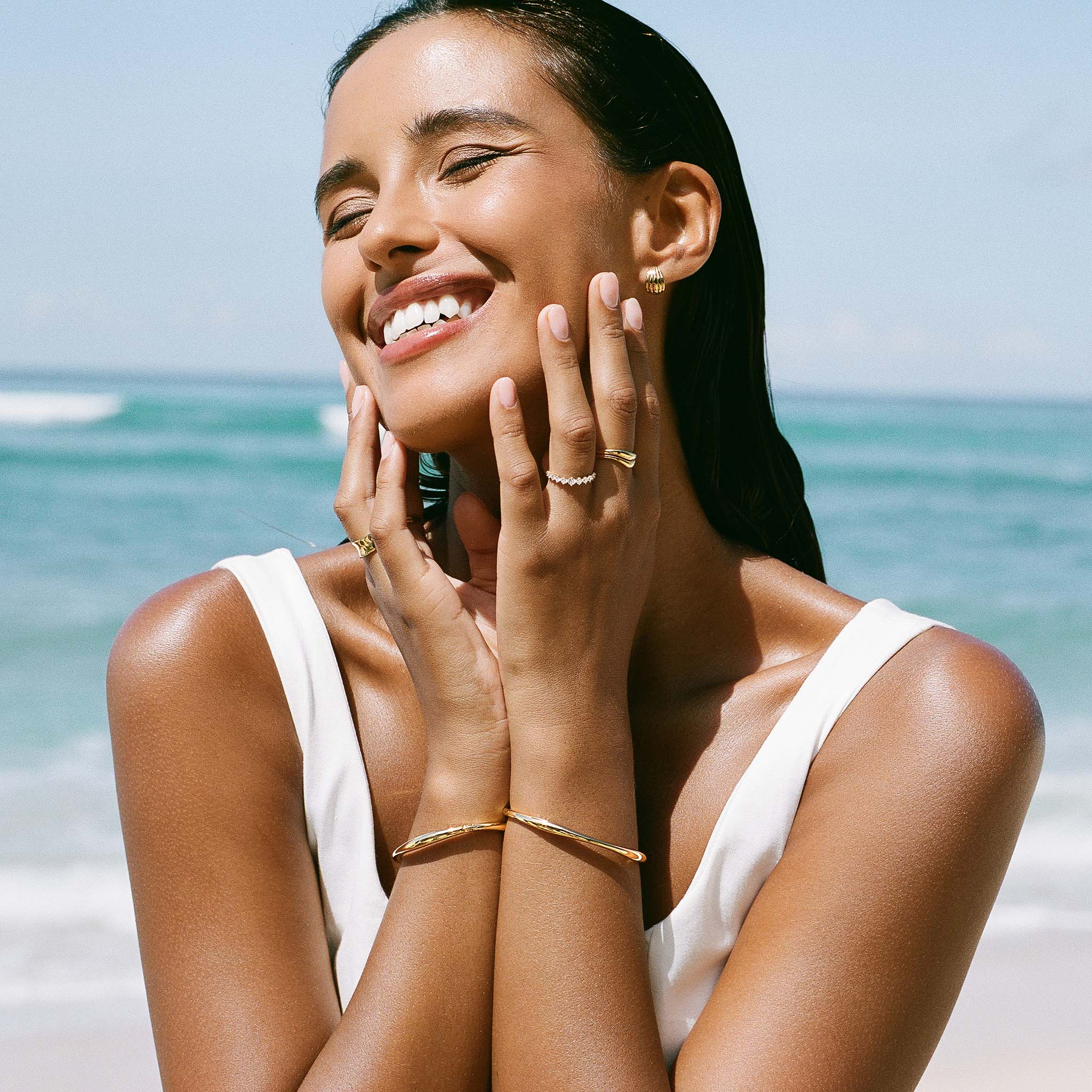 Gold Organic Bangle M/L - Aelia